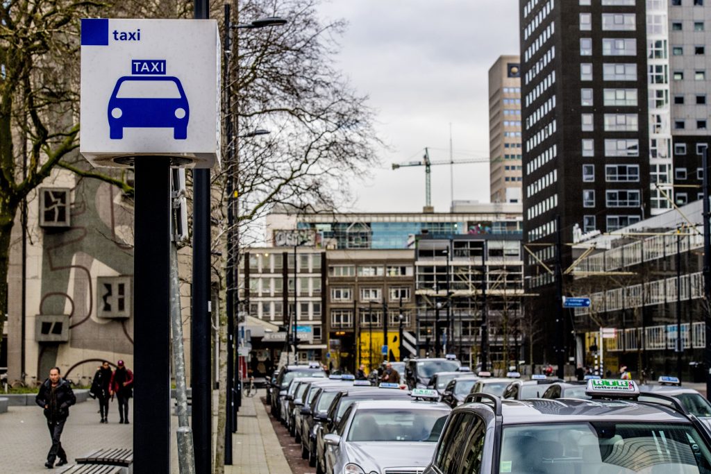 Taxistandplaats Rotterdam CS