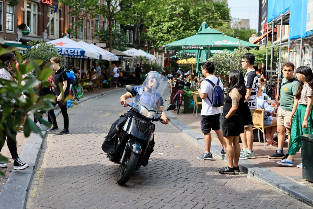 Foto: scooter in Amsterdam