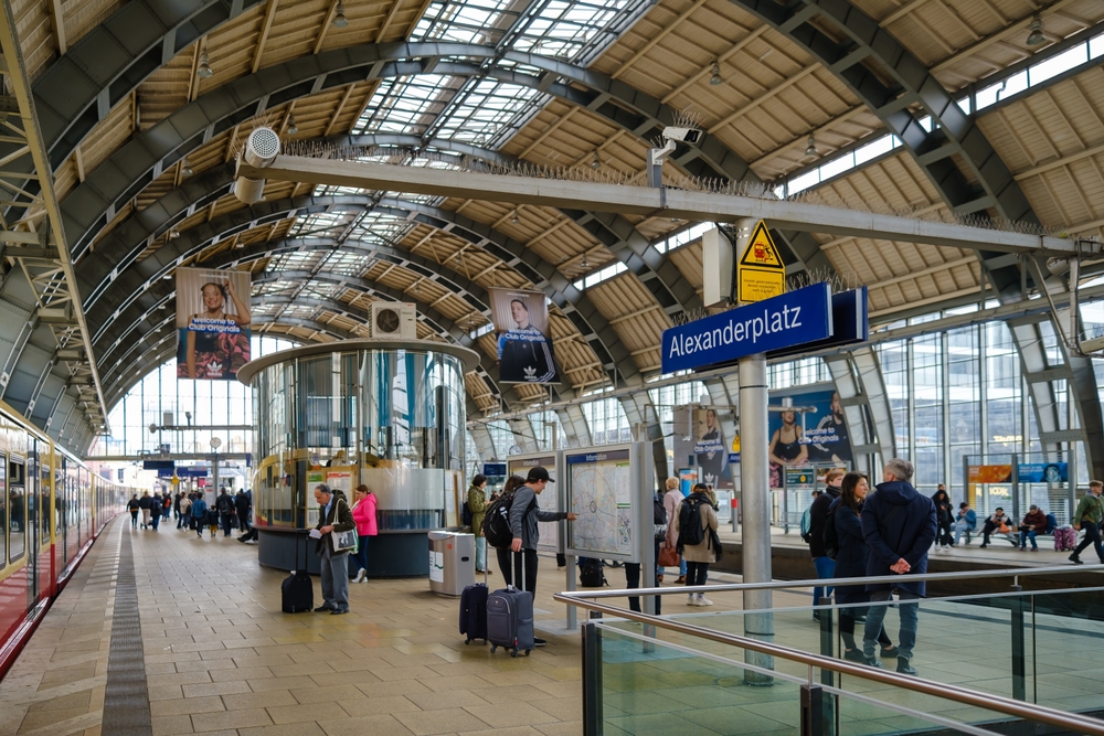 Deutsche Polizei: Vandalismus auf Berliner Gleis war politisch motiviert